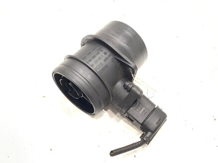 Váha vzduchu VW Passat B6 Variant (3C5) 2005 - 2011 074906461B