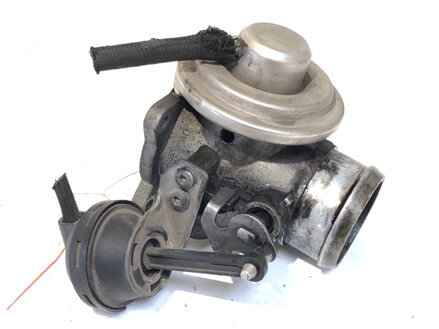 Škrticí klapka Skoda Octavia I Combi (1U5) 1998 - 2010 038129637B