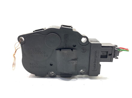 Motor radiátoru topení Mercedes-benz Class S (W221) 2005 - 2013 EFB330