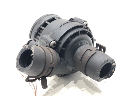 Přídavná vodní pumpa Mercedes-benz Class S (W221) 2005 - 2013