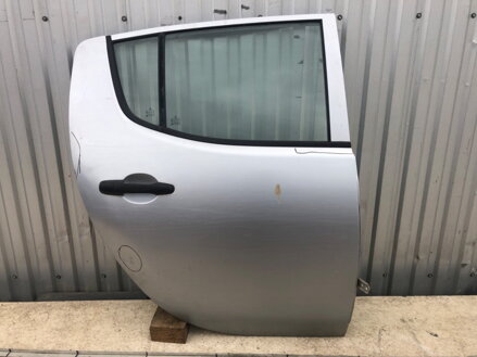 Dveře pravé zadní Mitsubishi L200 / Triton (KA_T, KB_T) 2004 - 2016