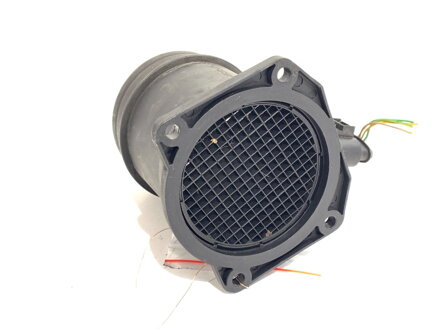 Váha vzduchu Audi A4 B6 (8E2) 2000 - 2005 06B133471A