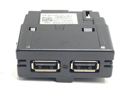 Zásuvka / uložení USB Seat Leon ST (5F8) 2012 - 2022 5Q0035726L