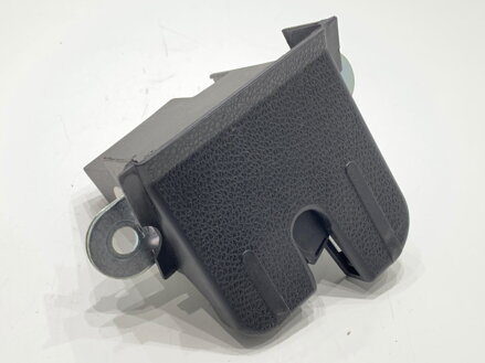 Zámek víka kufru zadní VW Golf VII (5G1, BQ1, BE1, BE2) 2012 - 2022