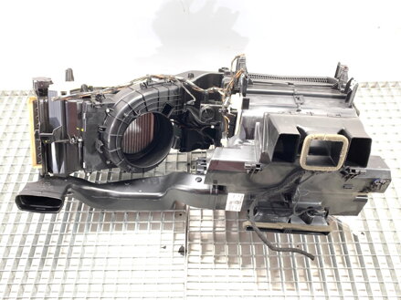 Radiátor topení Audi A5 (F53, F5P) 2016 - 2022