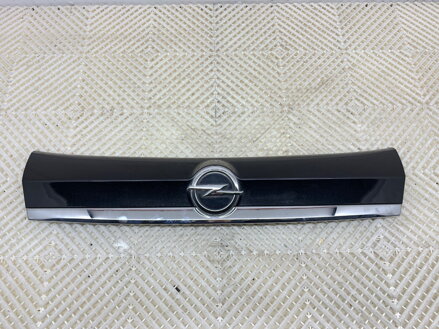 Lišta víka kufru zadní Opel Mokka / Mokka X (J13) 2012 - 2022 95979090