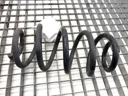 Pružina zadní BMW X2 (F39) 2017 - 2022