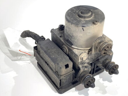 Čerpadlo VW Golf V (1K1) 2003 - 2010 1K0614517H