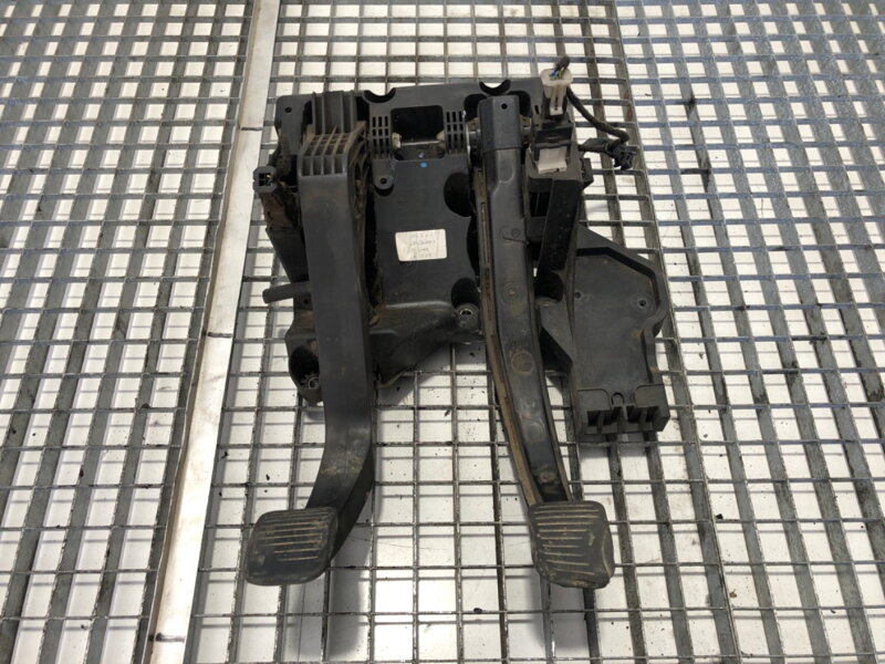 Pedály Citroen Jumper Autobus 2006 - 2022 3802501017