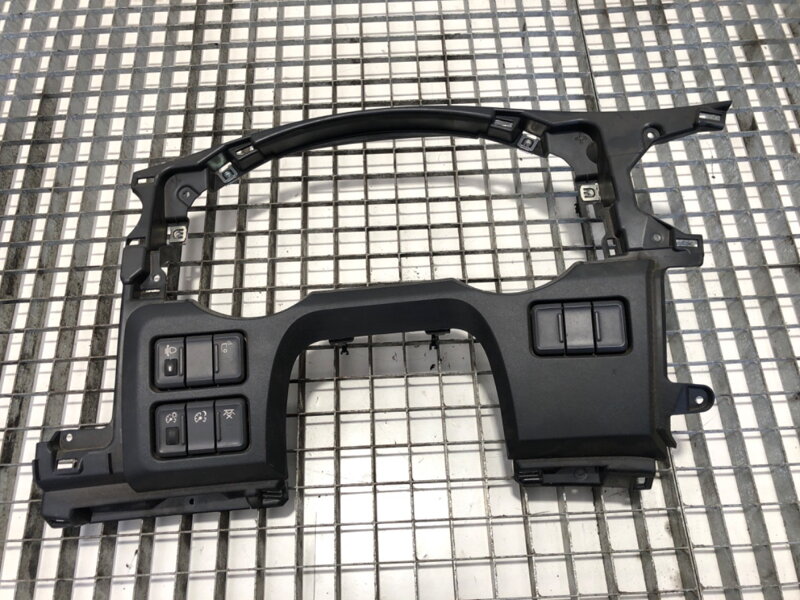 Rámeček tachometru budíků DAF XF 2012 - 2022 1951820