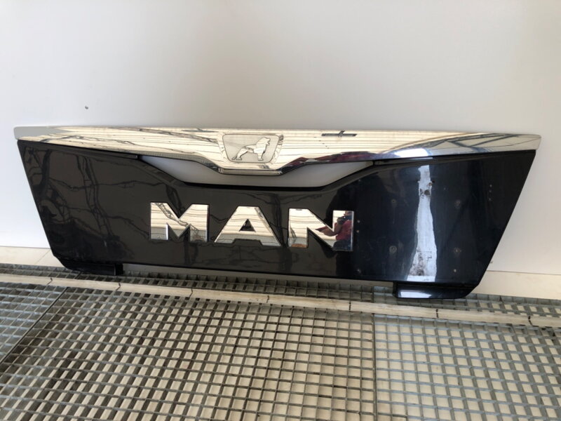 Maska chladiče grill MAN TGX I 2006 - 2022 81611506094