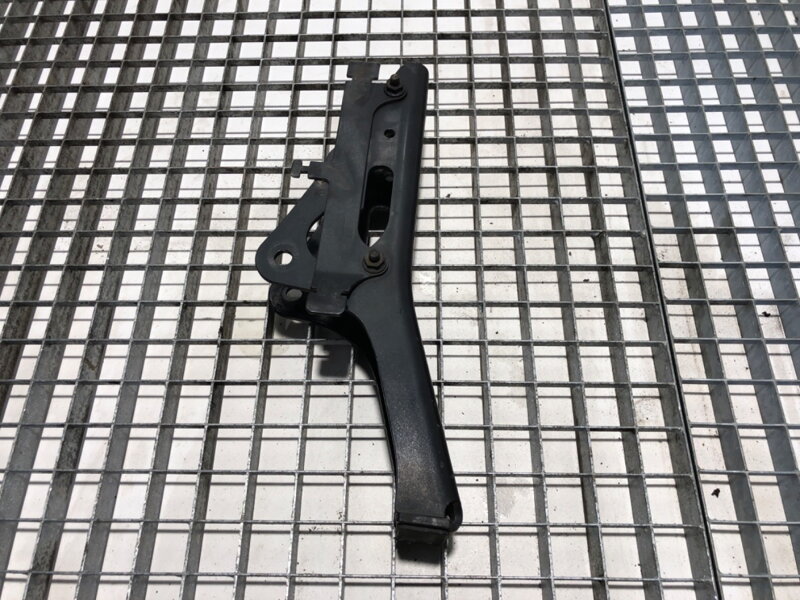 Uchycení polštáře kabiny pravé MAN TGX I 2006 - 2022