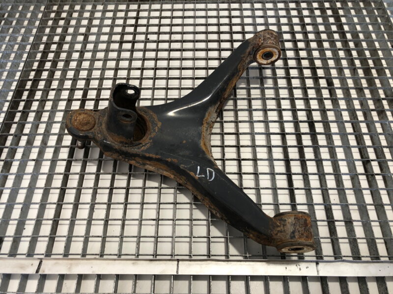 Rameno levé přední spodní Iveco Daily VI Autobus 2014 - 2022