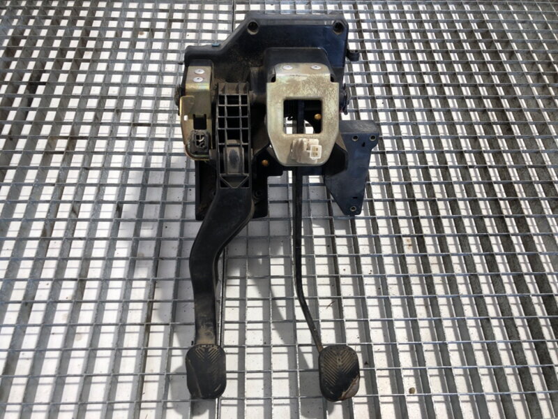 Pedály Peugeot Boxer Autobus (244, Z_) 2001 - 2022