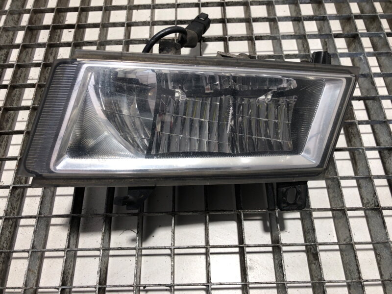 Halogen / mlhovka levá přední Scania L , P , G , R , S - Series 2016 - 2022 2760342