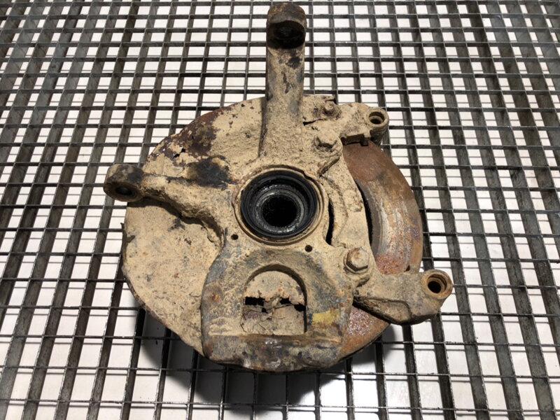 Otoč pravá přední Mitsubishi Pajero II (V3_W, V2_W, V4_W) 1990 - 2001