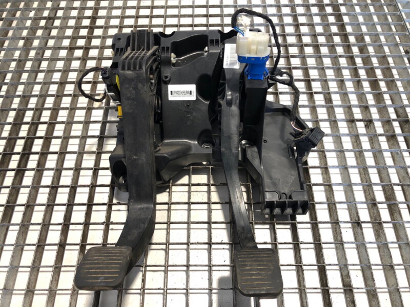 Pedály Citroen Jumper 2006 - 2022 01384922080