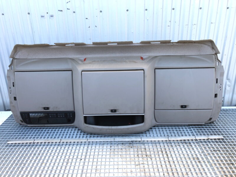 Police schránka horní kabiny DAF XF 2012 - 2022