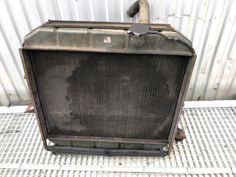 Chladič vody Jelcz 316