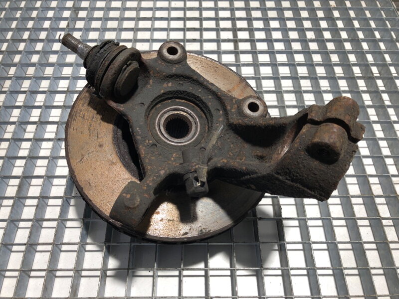 Otoč pravá přední Ford Transit Autobus (FD_ _, FB_ _, FS_ _, FZ_ _, FC_ _) 2000 - 2006