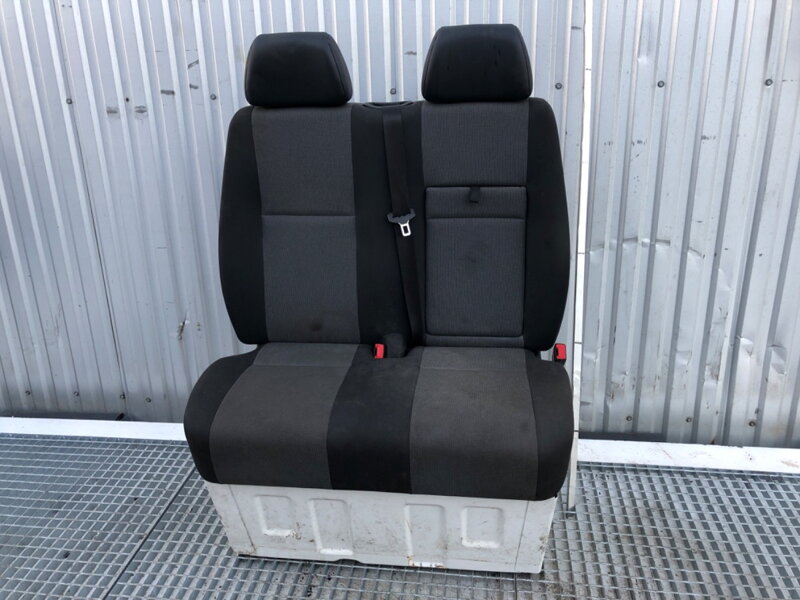 Sedadlo pravé přední VW Crafter 30-35 Autobus (2E_) 2006 - 2016