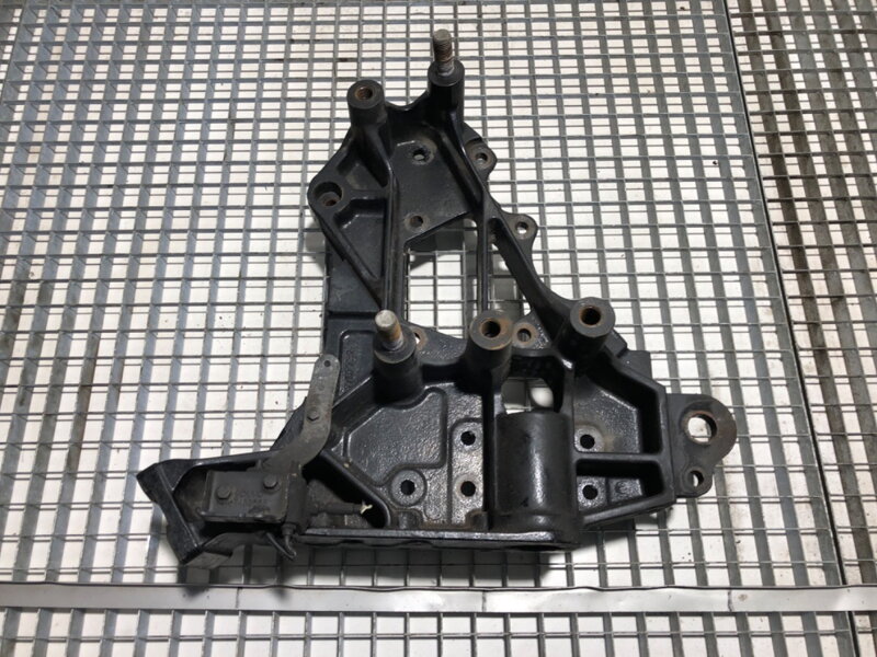 Uchycení kabiny kabiny levé Volvo FH II 2012 - 2022 21767731