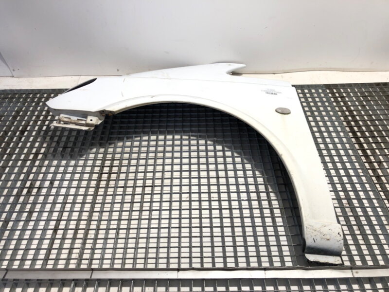 Blatník levý přední Mercedes-benz Vito Autobus (W639) 2003 - 2022