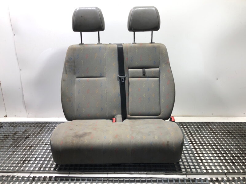 Sedadlo pravé přední VW Crafter 30-35 Autobus (2E_) 2006 - 2016