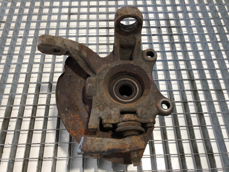 Otoč levá přední VW Transporter IV Autobus ( 70B , 70C , 7DB , 7DK , 70J , 70K , 7DC , 7 1990 - 2004