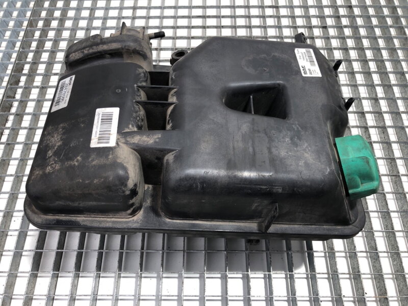 Vyrovnávací nádobka chladicí kapaliny DAF XF 2012 - 2022 1960437