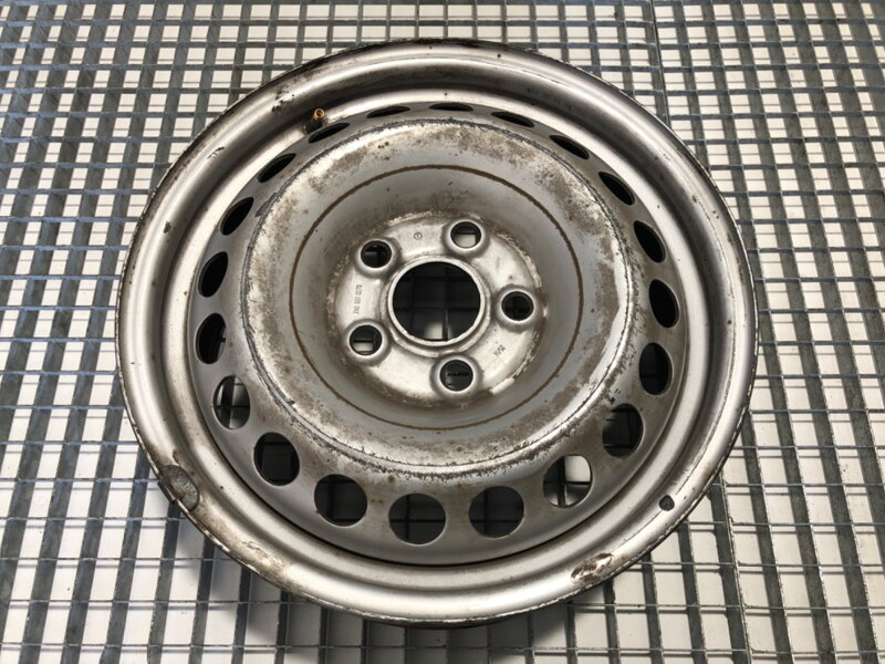 Plechový disk ET51 VW Transporter V Autobus (7HB, 7HJ, 7EB, 7EJ) 2003 - 2015 7H0601027D