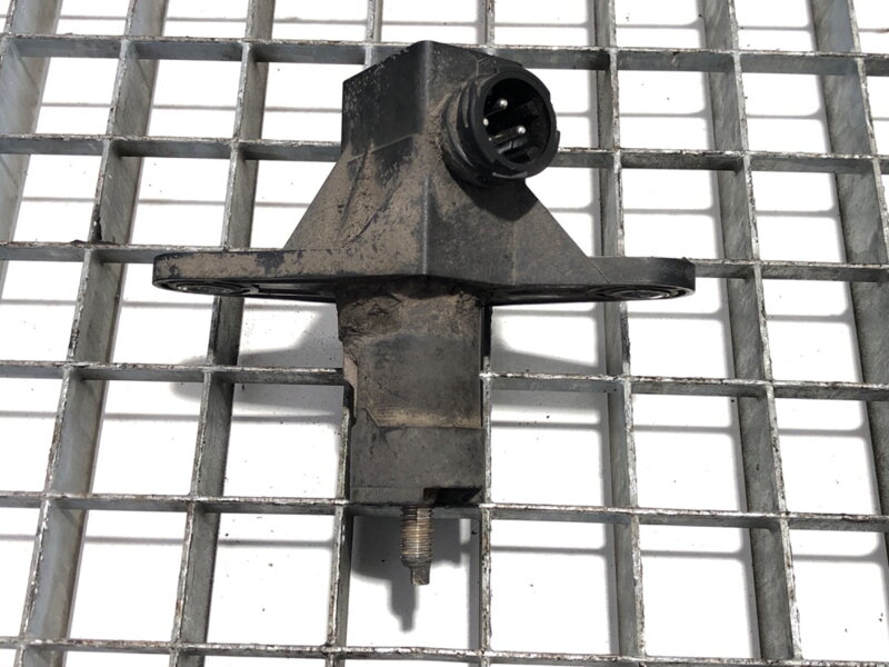 Čidlo úrovně zavěšení Renault Trucks T 2013 - 2022 22194741