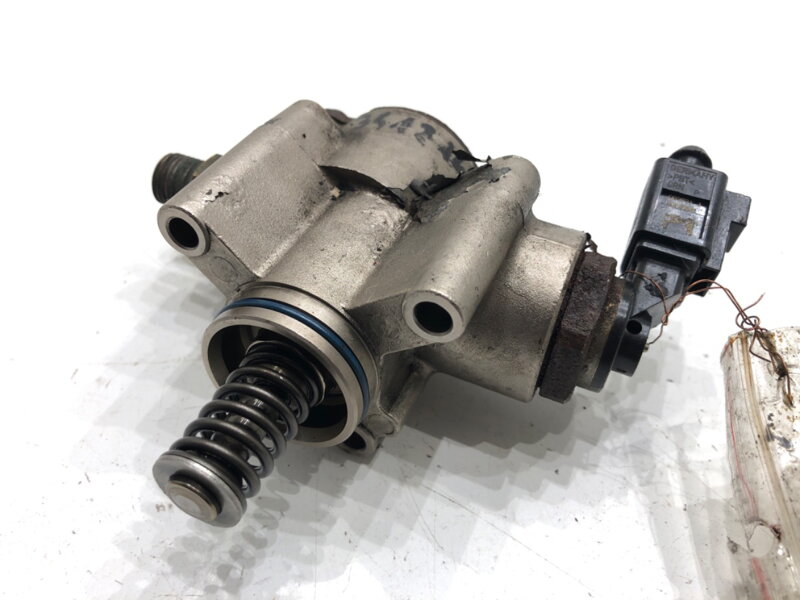 Vstřikovací čerpadlo Skoda Superb II Kombi (3T5) 2009 - 2015 03H025N