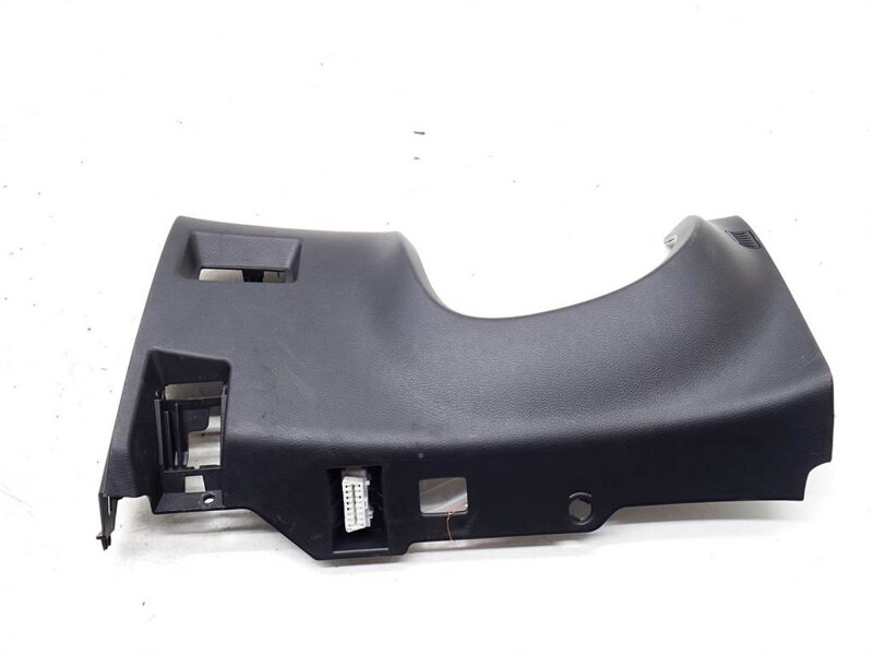 Kryt sloupku Infiniti Q50 2013 - 2022 681065CB0A
