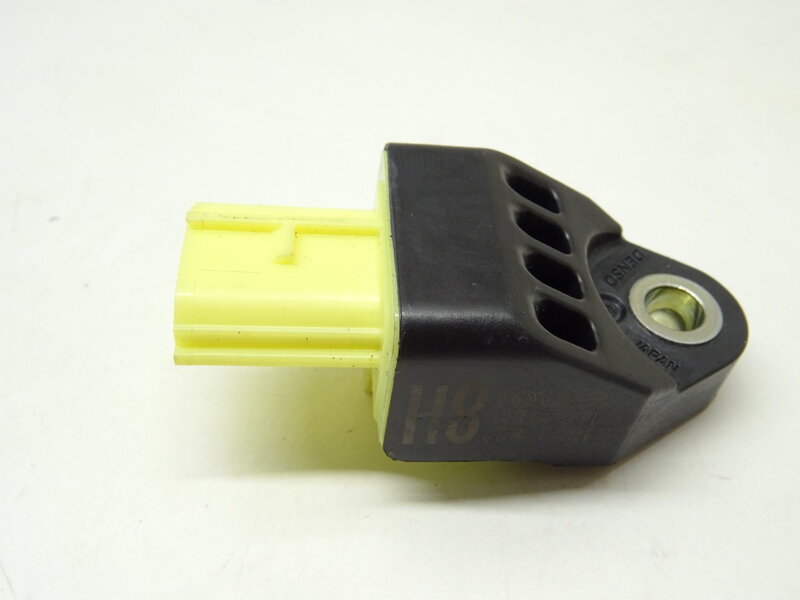 Čidlo nárazu Lexus RC (_C1_) 2014 - 2022 89831-12040