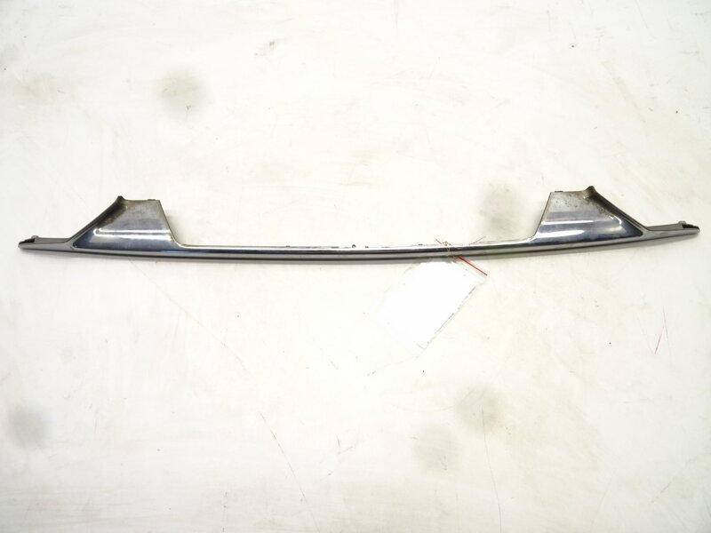 Lišta víka kufru chrom Toyota Previa II (_R3_) 2000 - 2006