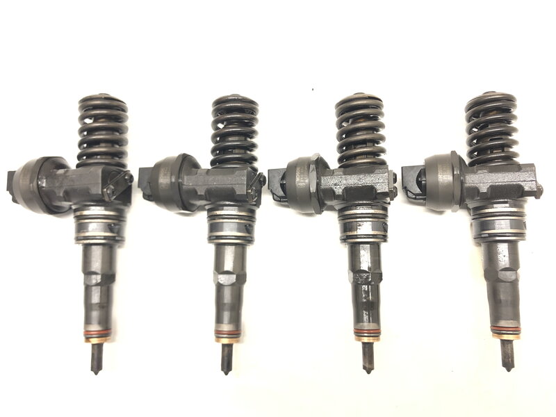 Vstřikovače Audi A3 (8L1) 1996 - 2006 038130073AJ