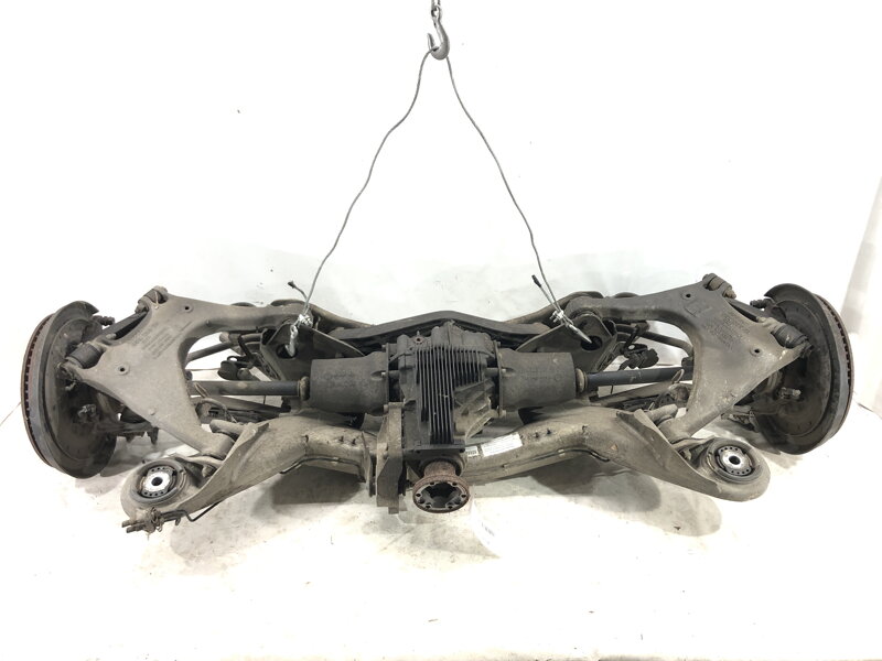 Zadní výztuha VW Phaeton (3D1, 3D2, 3D3, 3D4, 3D6, 3D7, 3D8, 3D9) 2002 - 2016 3D0505235AA