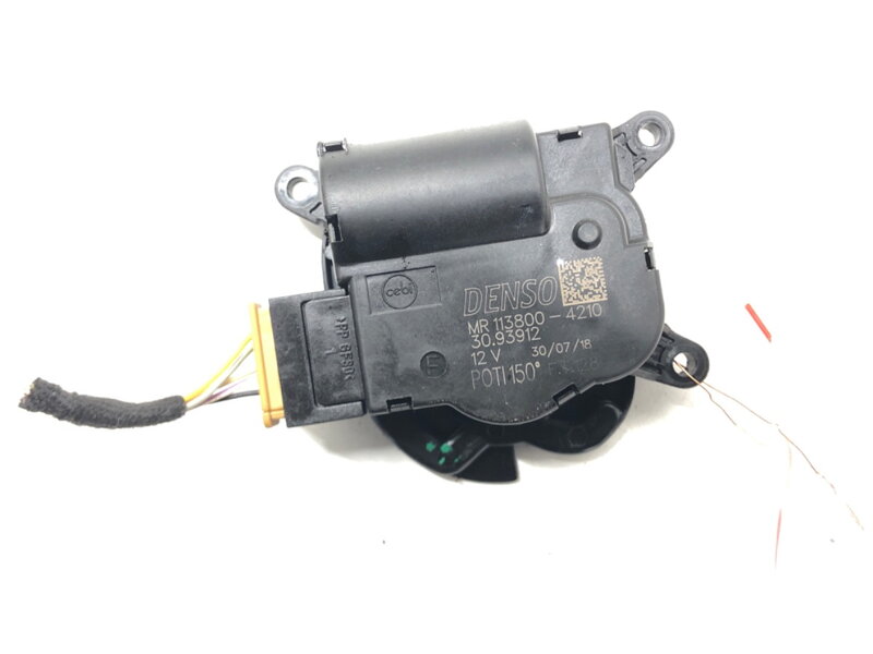 Motorek radiátoru topení Alfa Romeo Giulia (952_) 2015 - 2022 MR113800-4210