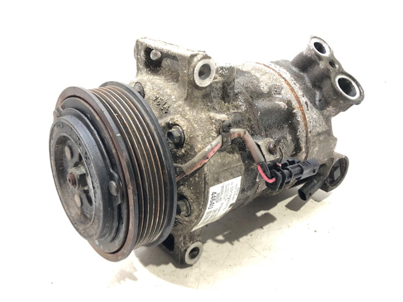 Kompresor klimatizace Opel Astra K Sports Tourer (B16) 2015 - 2022 3903446