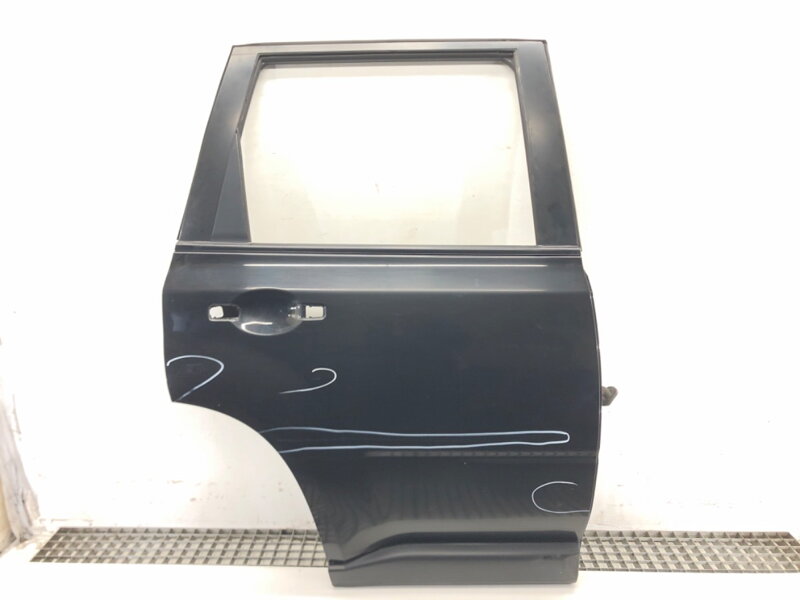 Dveře zadní pravé Nissan X-trail II (T31) 2007 - 2018