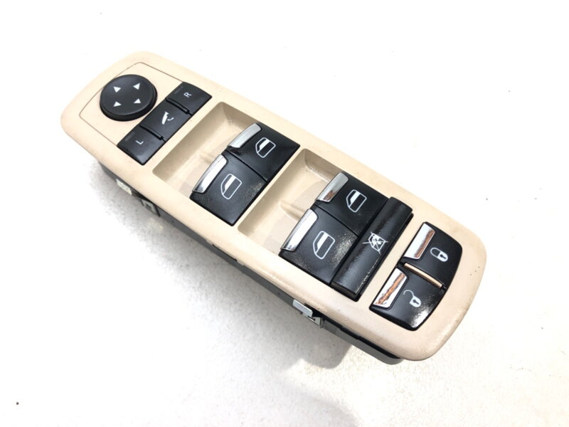 Ovládání oken Maserati Quattroporte VI 2012 - 2022 670019515