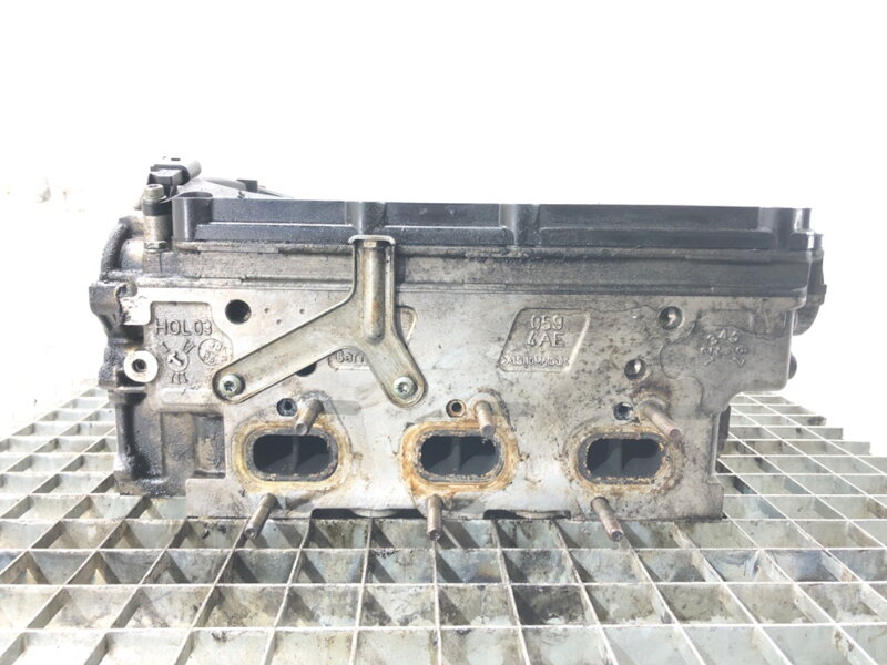 Hlava válců pravá Audi A4 B7 Avant (8ED) 2004 - 2008 BKN 059354AF