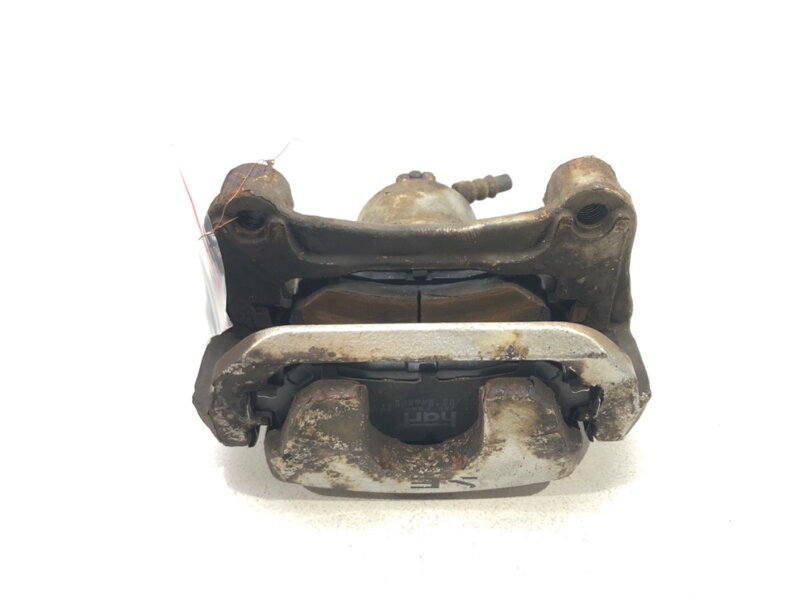 Brzdový třmen přední pravý Nissan Sentra VI (B16) 2006 - 2013