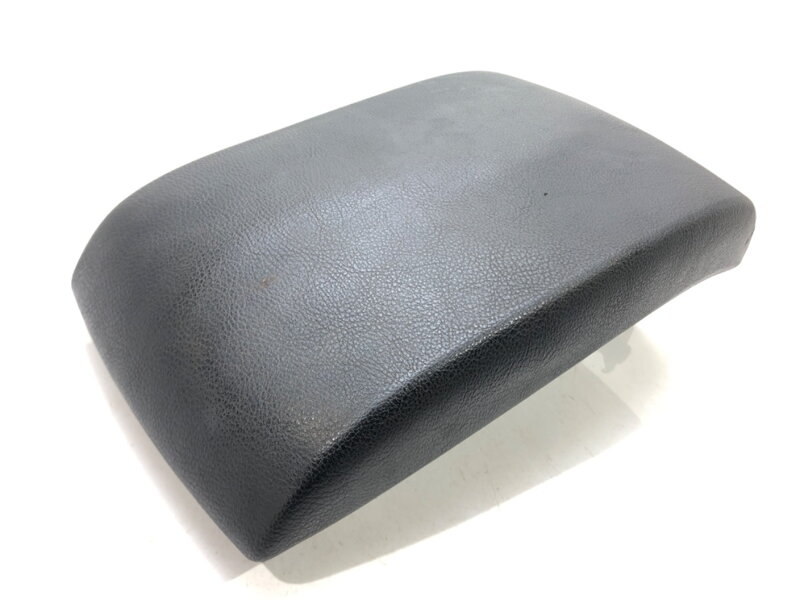 Loketní opěrka Ford Mondeo IV Turnier (BA7) 2007 - 2015 6M21-R044C82-A