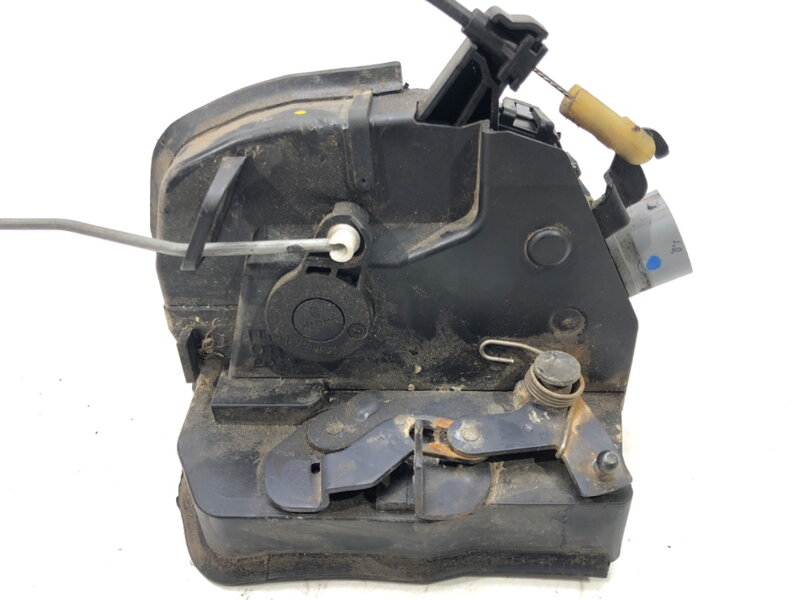 Zámek přední pravý BMW X5 (E53) 2000 - 2006 8402540