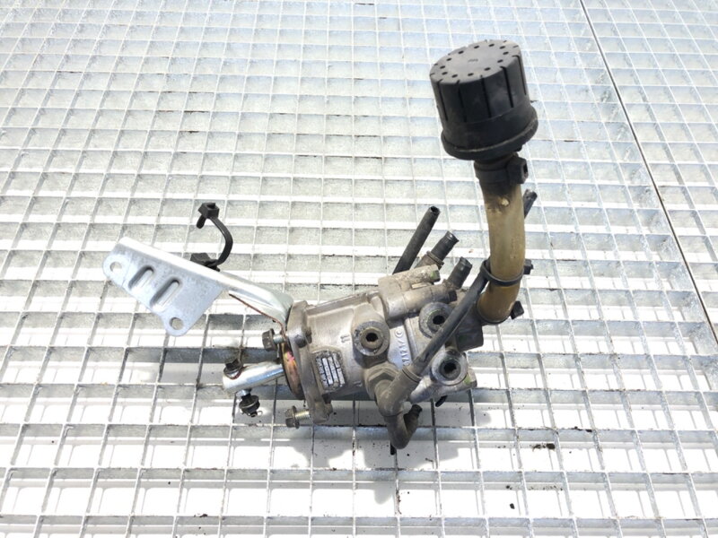 Ventil hlavní brzdy Volvo FM7 1998 - 2001 MB4847