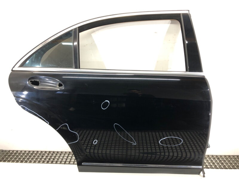 Dveře zadní pravé Mercedes-benz Class S (W221) 2005 - 2013