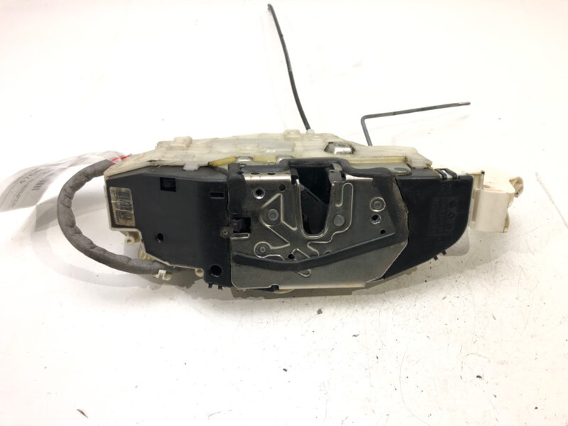 Zámek zadní pravý Mercedes-benz Class S (W221) 2005 - 2013 A2217304435