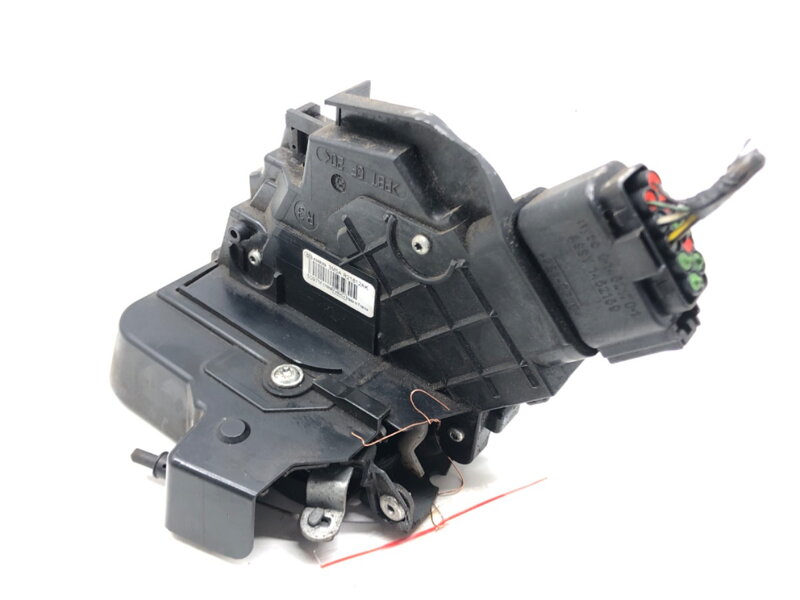 Zámek dveří pravý přední Ford Focus II (DA_, HCP, DP) 2004 - 2013 3M5AR21812AK